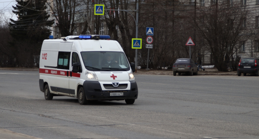 В Коми водитель отправил свой автомобиль в кювет