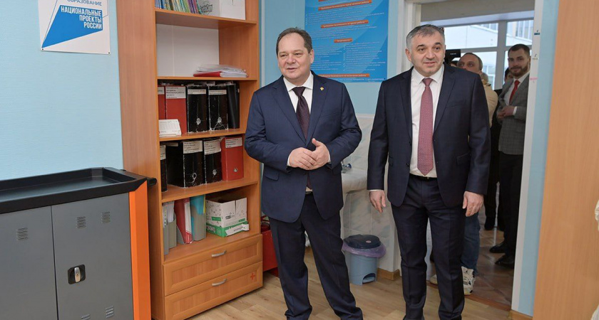 В Коми Ростислав Гольдштейн провёл необычные предвыборные дебаты