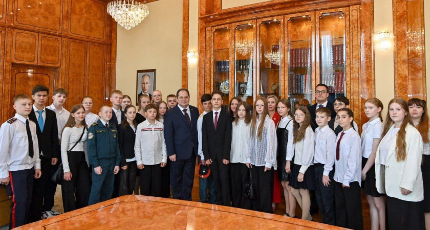 Ростислав Гольдштейн обратился к жителям Коми с поздравлением в День знаний