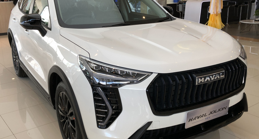 Не проехала и 200 км, а колодки словно мыши грызли. Разобрал Haval Jolion - показываю, из чего сделан кроссовер из КНР