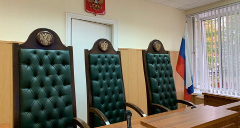 Суд в Коми оставил женщину без мебели и компенсации после расставания