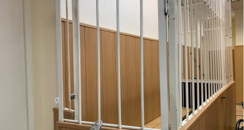 Поджигателя ТЦ "Пассажа" в Коми идентифицировали по цвету волос