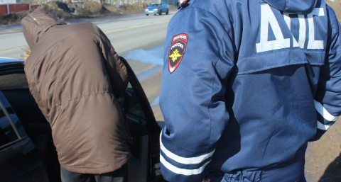 Сотрудники ГИБДД нашли новую ловушку для автомобилистов - штрафуют уже с 15 июля